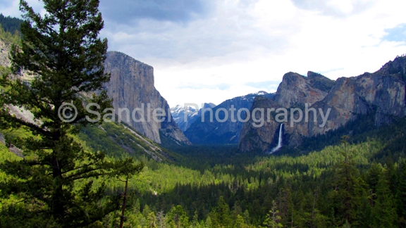 http://www.sandlerphotography.com/Photos/Yosemite May 2010 1499-2 -LR.JPG